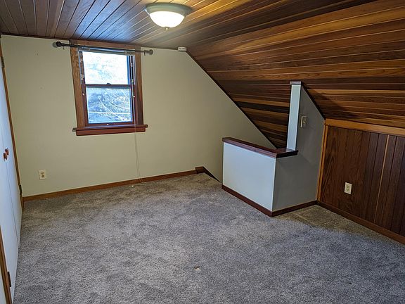 5th image of 1225 Saint Charles Ave Floor 3