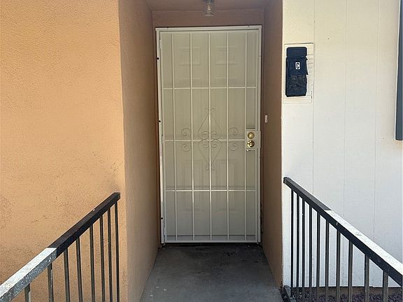 2nd image of 1617 Cedar St
