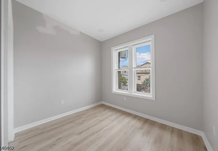 59 Henry St #B3 — Photo 6