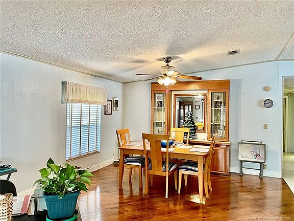 5th image of 14524 SW Rake Dr