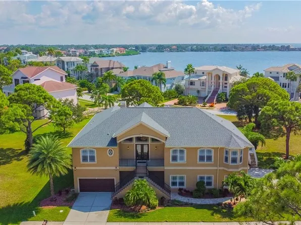 2012 Harbour Watch Cir, Tarpon Springs, FL 34689
