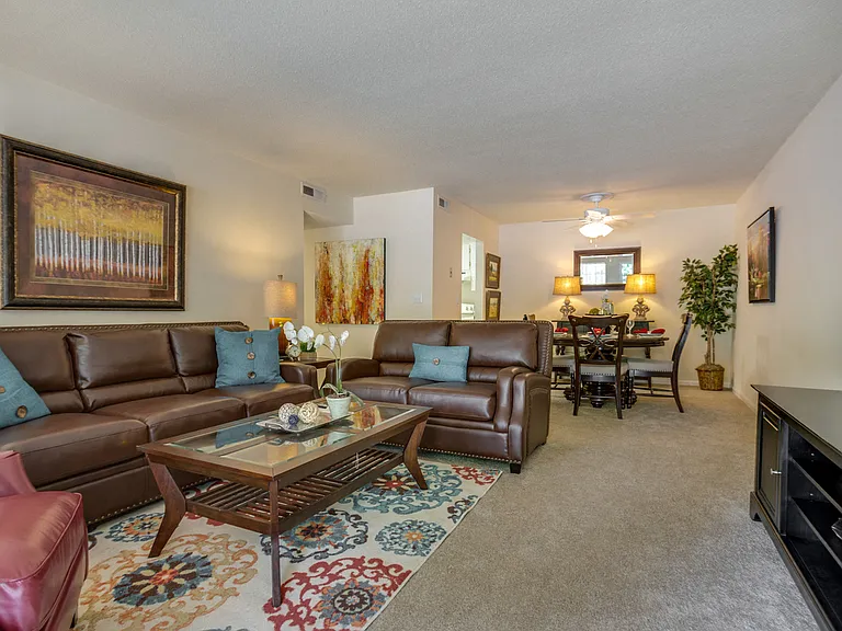 High Country Apartments — Photo 6
