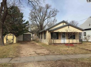 107 N Waldron St, Hutchinson, KS 67501