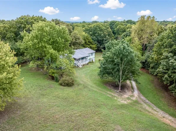 22016 War Eagle Blacktop Rd, Springdale, AR 72764