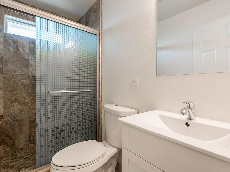 365 W Weddell Dr #B — Photo 6