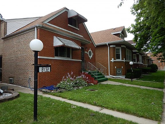 3rd image of 8130 S La Salle St