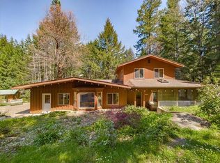 1700 Buck Mountain Rd, Bridgeville, CA 95526