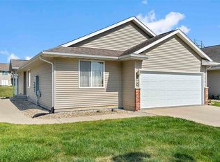 3617 Banar Dr SW UNIT C, Cedar Rapids, IA 52404
