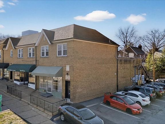 3rd image of 7401-7403 Pershing Ave #401-2N