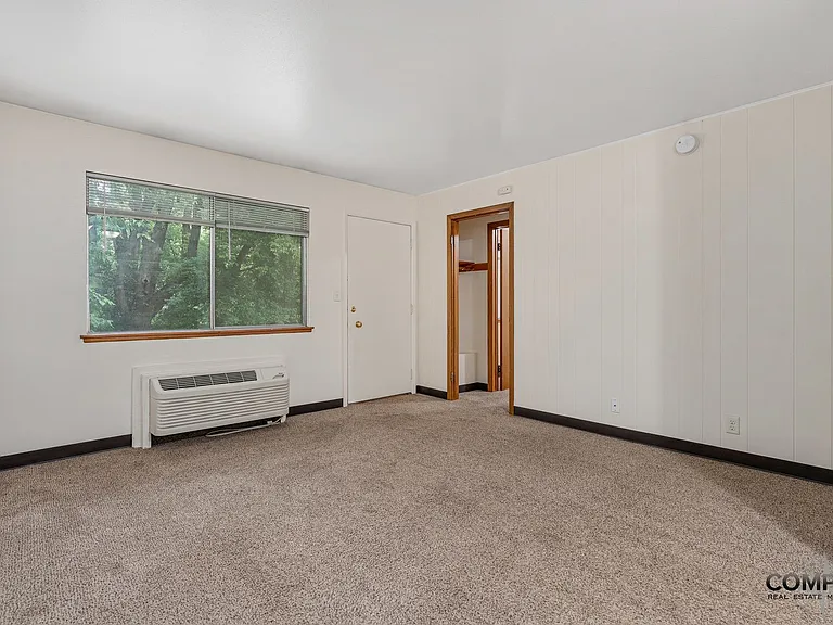 417 Washington St Apartments — Photo 7