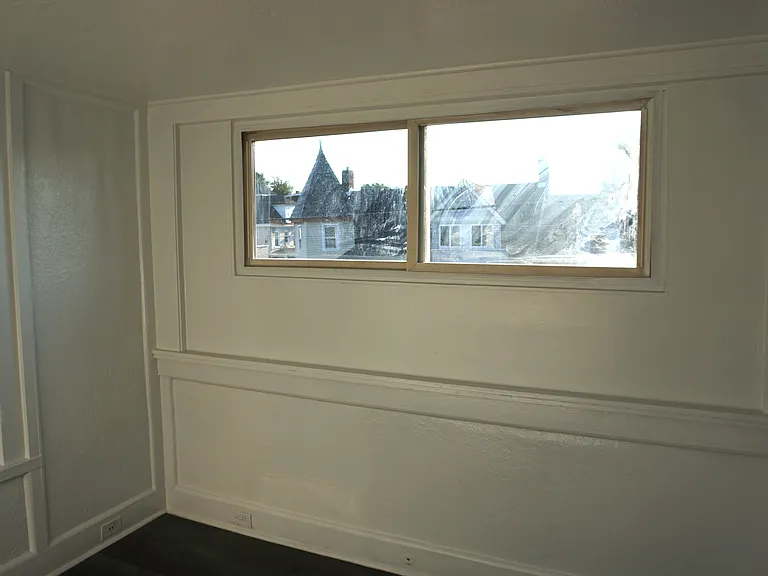 150 S 12th St #3 — Photo 8