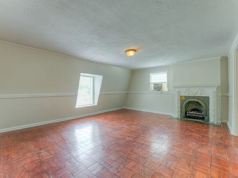 1261 W Perkins Rd — Photo 19
