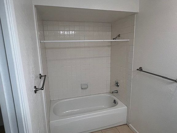4th image of 1975 Bonifacio St APT 5