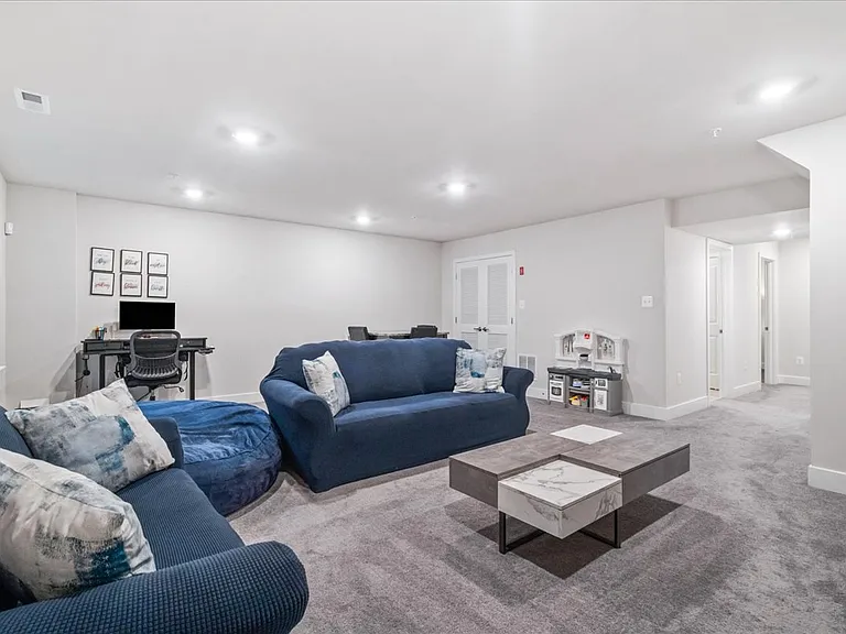 1309 Crampton Pl — Photo 30