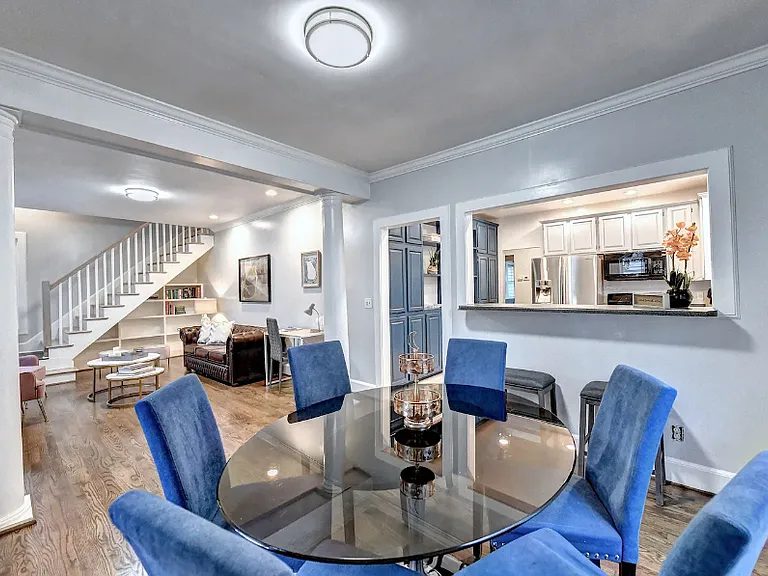 1179 Francis St NW — Photo 5