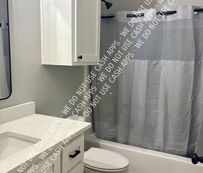 712 Bennett St — Photo 11