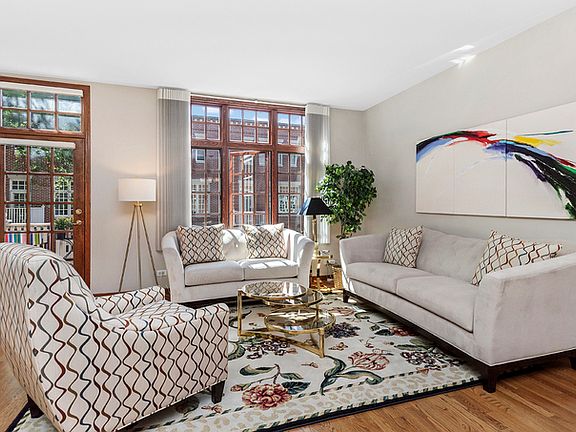 4th image of 1410 W Wrightwood Ave APT B