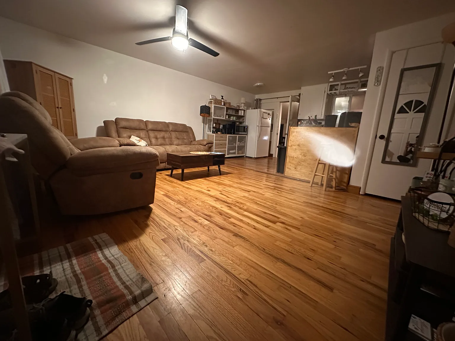3 bed, 1224 sqft, $5,000 — Photo 4