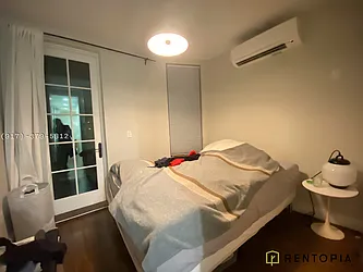 Rented by Rentopia