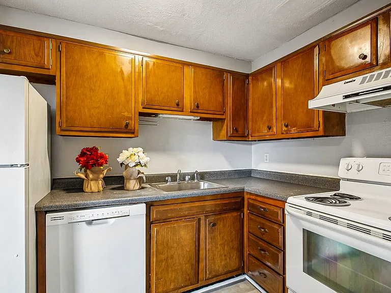 53 Antigua Dr #D — Photo 6