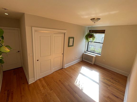 4th image of 105 Bennett Ave APT 52A