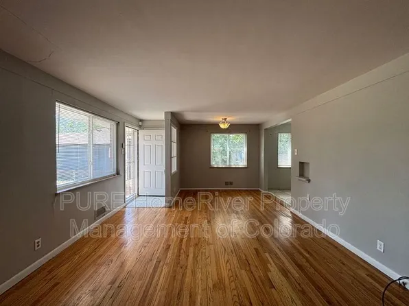 935 N Winona Ct, Denver, CO 80204