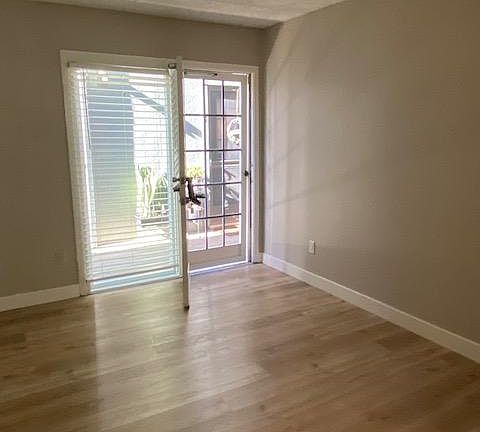 3rd image of 1609 Electric Ave APT 4