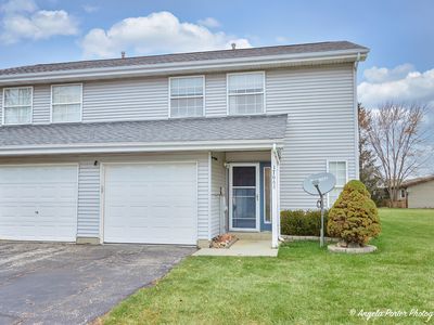 17668 W Horseshoe Ln #1, Gurnee, IL, 60031