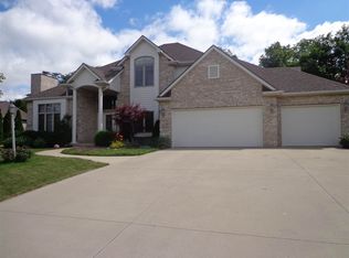 12610 Chestnut Passway, Fort Wayne, IN 46814