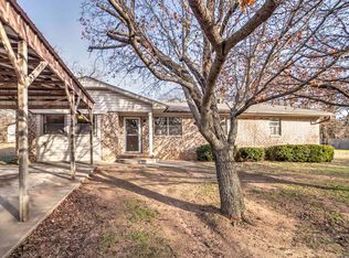 179706 Taylor Rd, Comanche, OK 73529