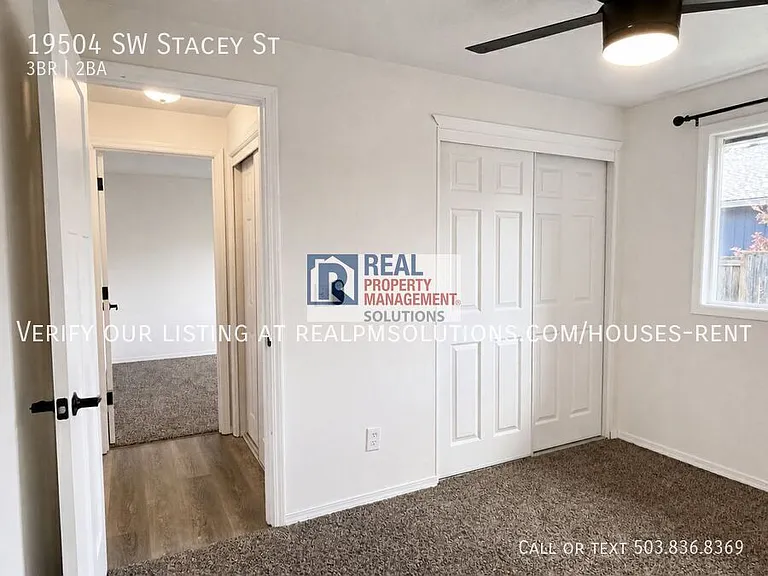 19504 SW Stacey St — Photo 32