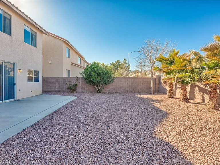 10054 Cambridge Blue Ave — Photo 35
