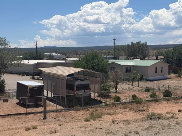 703 Saint Peter Dr, Milan, NM 87021