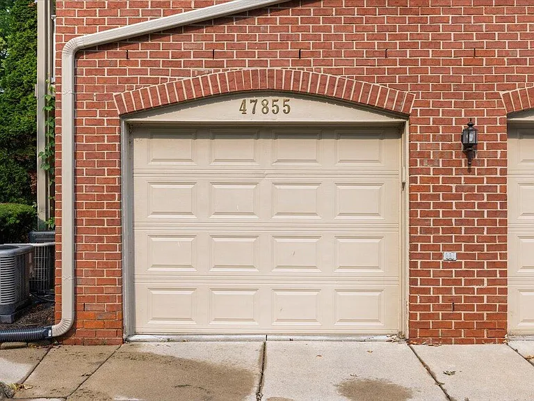 47855 Cardiff Ave — Photo 4