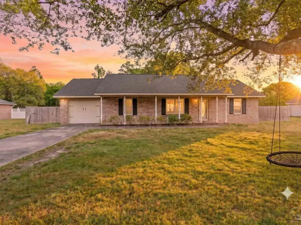 6332 Jason Dr, Milton, FL 32570