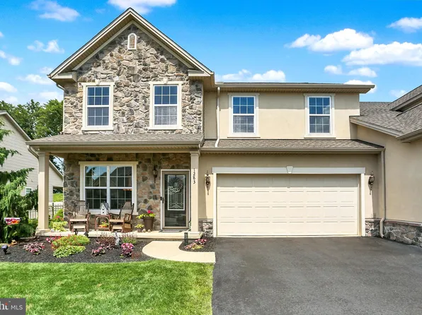 1283 Yarmouth Ln, New Cumberland, PA 17070