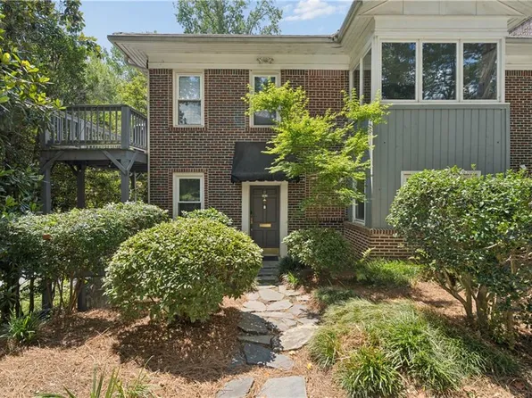 11 Polo Dr NE, Atlanta, GA 30309
