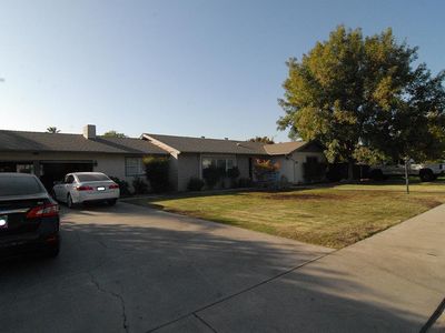 1253 N Riverview Ave, Reedley, CA, 93654