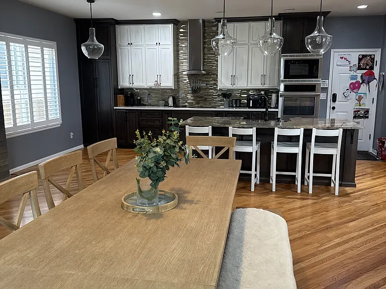 2081 Dailey Ln — Photo 7