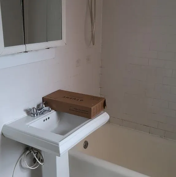 735 W Junior Ter #401 — Photo 16