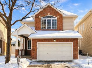 919 Scala Ave, Ottawa, ON K4A4M7