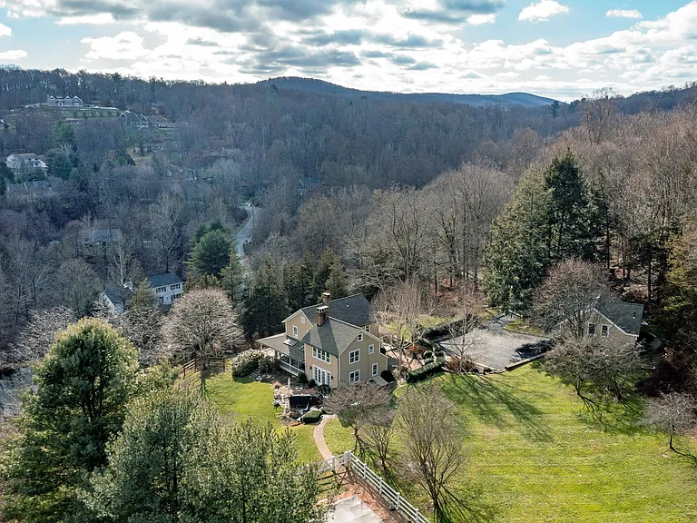 32 Leach Hollow Rd — Photo 40
