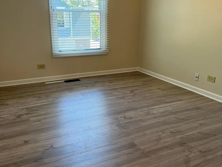 2748 Weeping Willow Dr — Photo 10