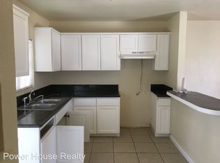 612 Goodman St #B, Bakersfield, CA 93305