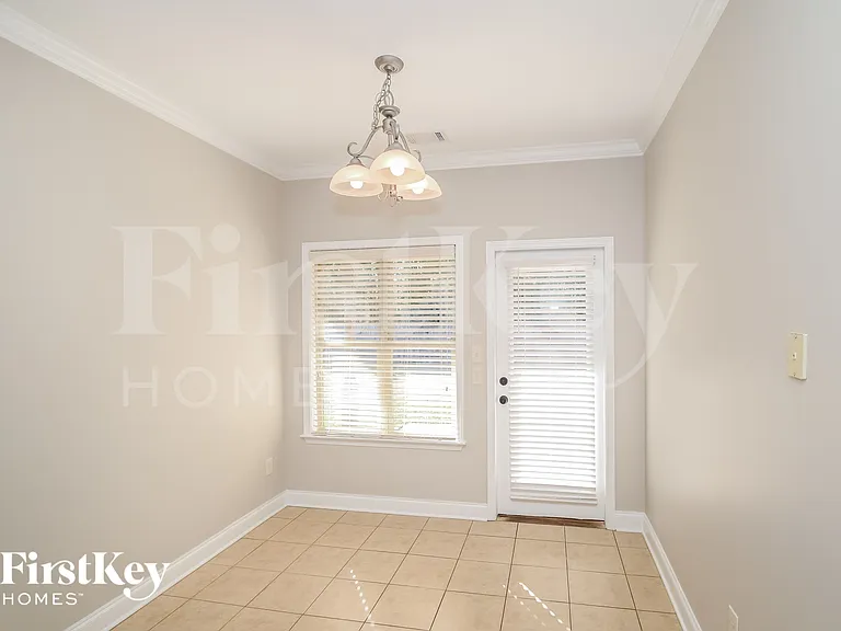 7706 Authur Dr — Photo 6