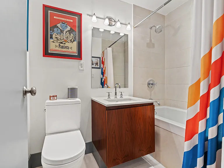 10-55 47th Ave #2E — Photo 9