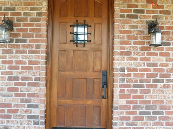 4th image of 2970 E Magnolia Ct