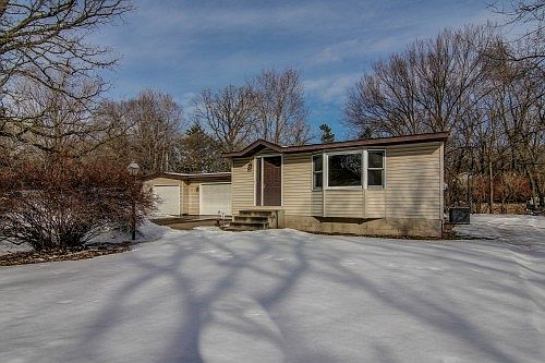 2nd image of 16438 22nd St S
