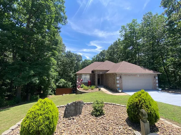 25 Merritt Cir, Bella Vista, AR 72714