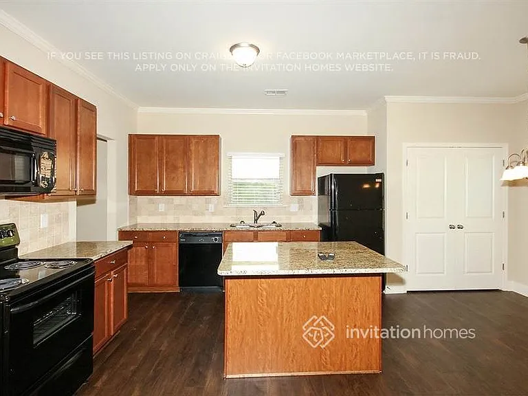 3355 Anneewakee Falls Pkwy — Photo 7